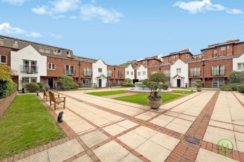 4 Bedroom Mews House
