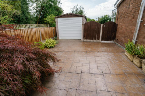 17 Bingley Drive0012