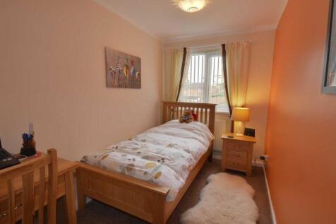 Bedroom 2.jpg