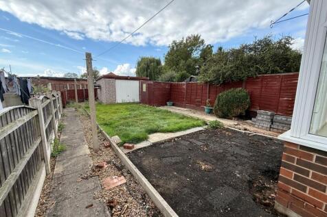 Rear garden.jpg