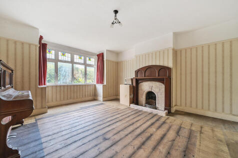 Front Reception Room