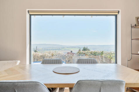 View - Dining Area