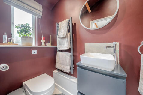 Wc/Shower Room