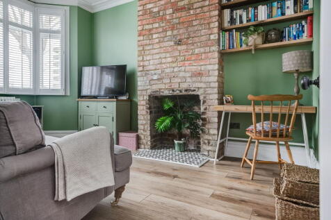 Property Image 4
