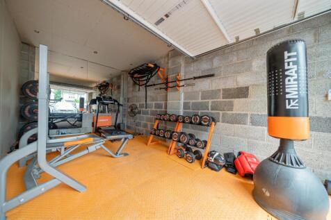 Property Image 34