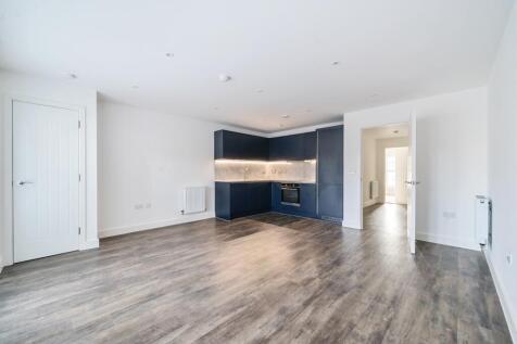 Kitchen/ Living Area