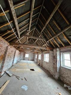 Loft 2.jpg