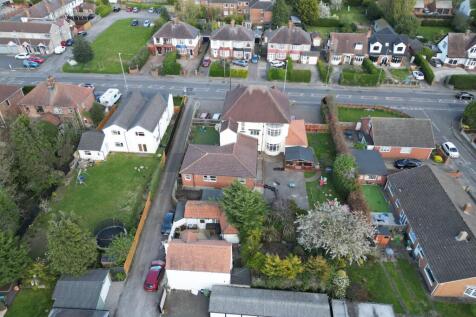 dji_fly_20250417_163558_128_1745322091125_photo.