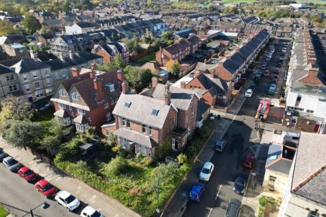 dji_fly_20251016_231710_570_1761140781587_photo.