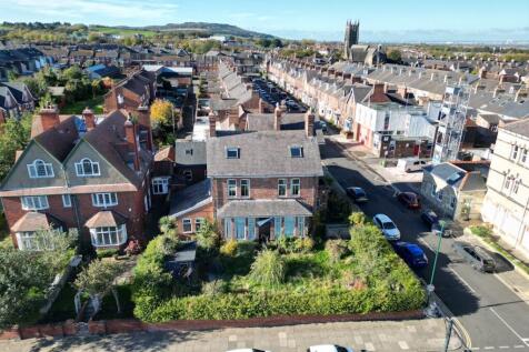 dji_fly_20251016_233202_576_1761140779970_photo.