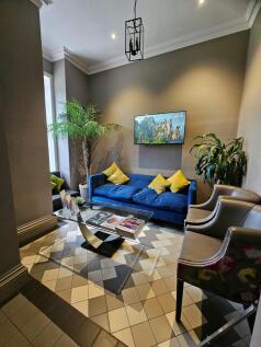 thumbnail_image004 5.jpg