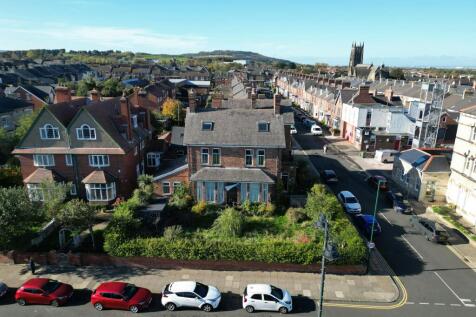 dji_fly_20251016_233000_572_ _photo.JPG