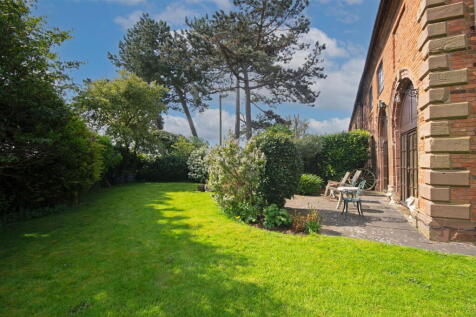 Property Image 38
