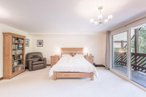 Property Image 32