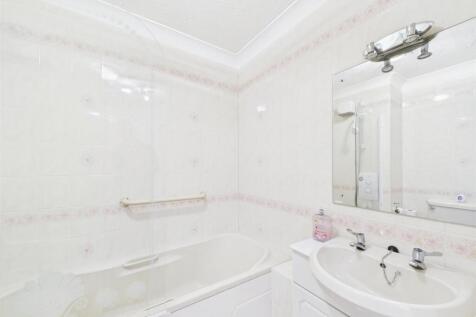 CAM01486G0-PR0632-STILL005.jpg