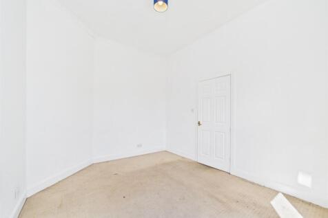 CAM01486G0-PR0785-STILL009.jpg