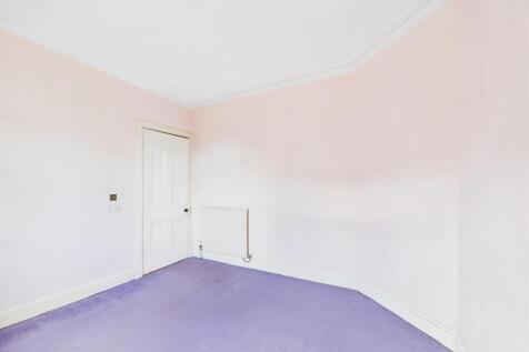 CAM01486G0-PR0801-STILL018.jpg