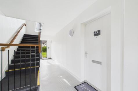 CAM01486G0-PR0840-STILL013.jpg