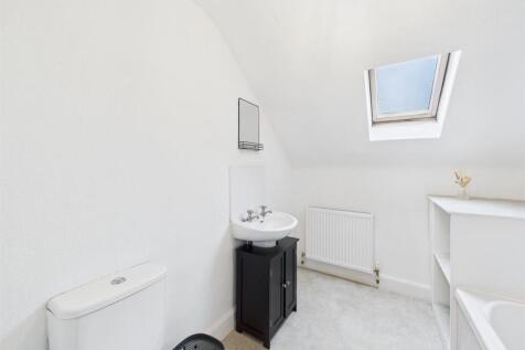 CAM01486G0-PR0842-STILL007.jpg