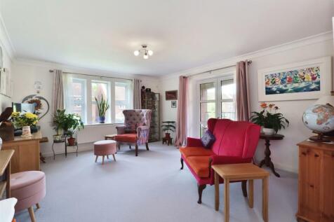 17 Woodfield Gardens - (27).jpg
