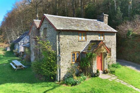 Hanging Bank Cottage Evenjobb (15).jpg