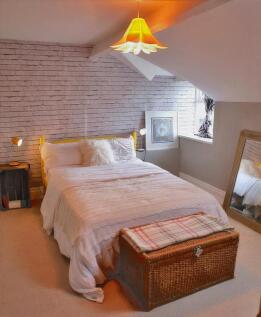 Bedroom 8 2-topaz-lighting-upscale-4x.JPG