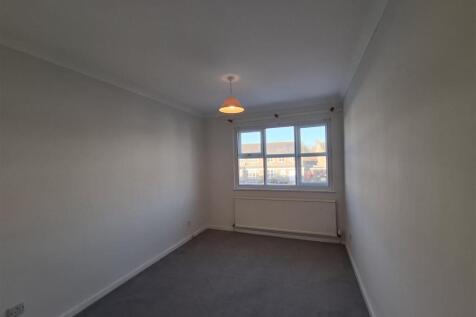 A.Bedroom1.jpg