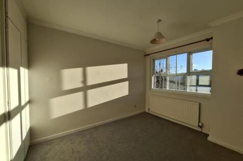 A.Bedroom2.jpg