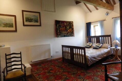 Bedroom 2.JPG