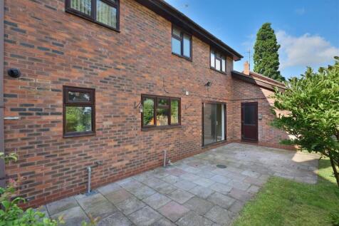 11 Woodfen Crescent (11).jpg