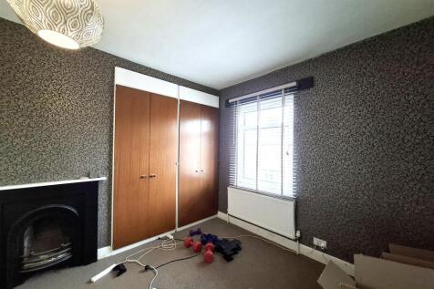 Bedroom2.jpg