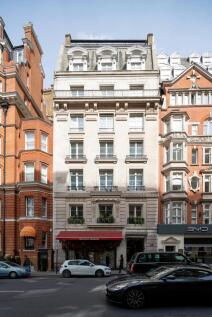 982 01 BERKELEY ST  JT3 LTD.jpg