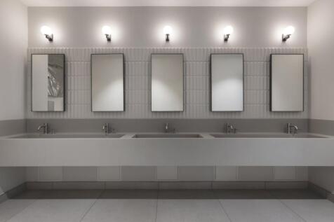 210 Pentonville  WCs.jpg