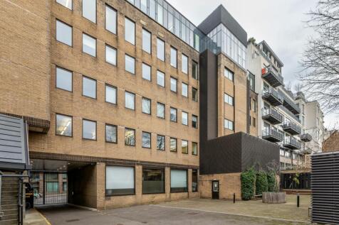 external rear courtyard.jpg