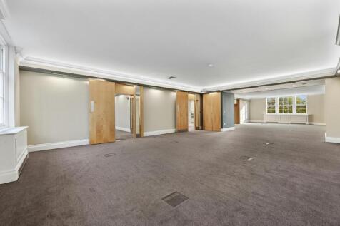 11 Connaught Place  3rd floor.JPG