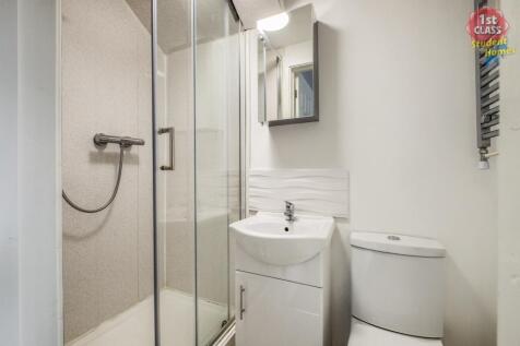 Bedroom 2 En Suite 