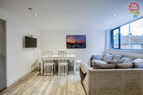 Kitchen/Living Room
