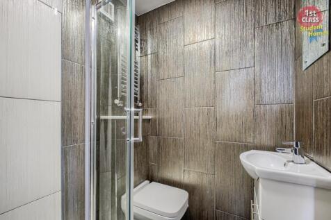 Bedroom 2 En Suite 