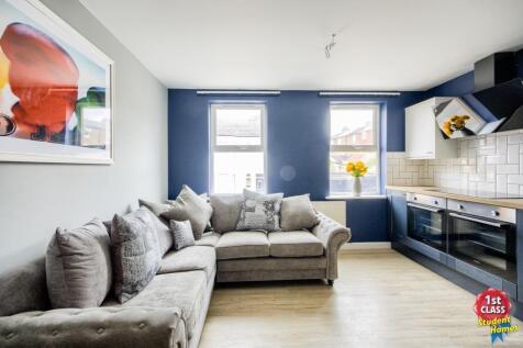 Living Room/Kitchen