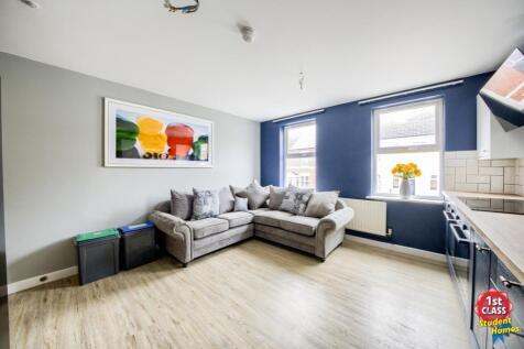 Living Room/Kitchen