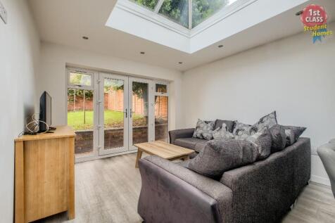 Kitchen/ Living Room