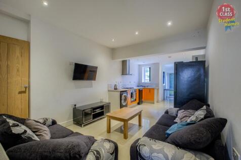 Kitchen/Living Room 