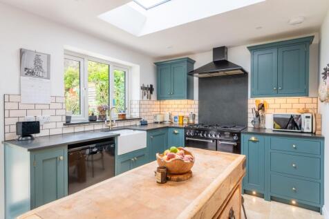 Property Image 4