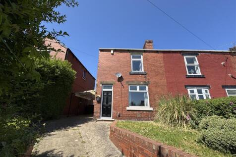 Front picture of 60 churchfield ave.jpeg