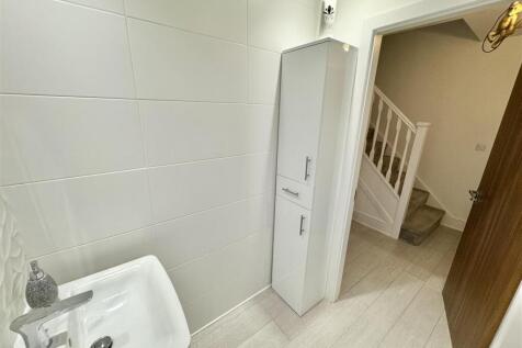GROUND FLOOR WC