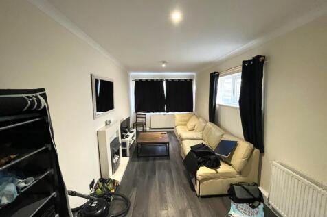 Living Room.jpeg