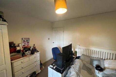 Bedroom 2.jpeg