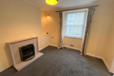 living room...JPG