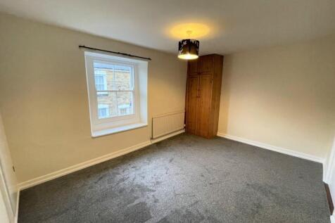 master bedroom.JPG