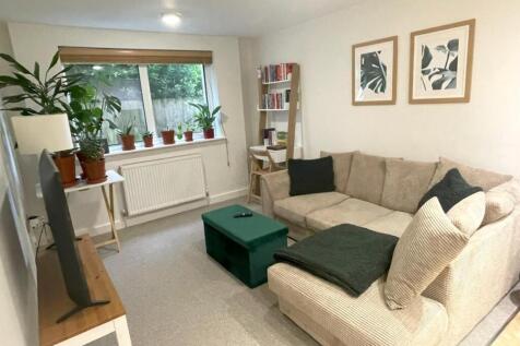Living Room.jpg